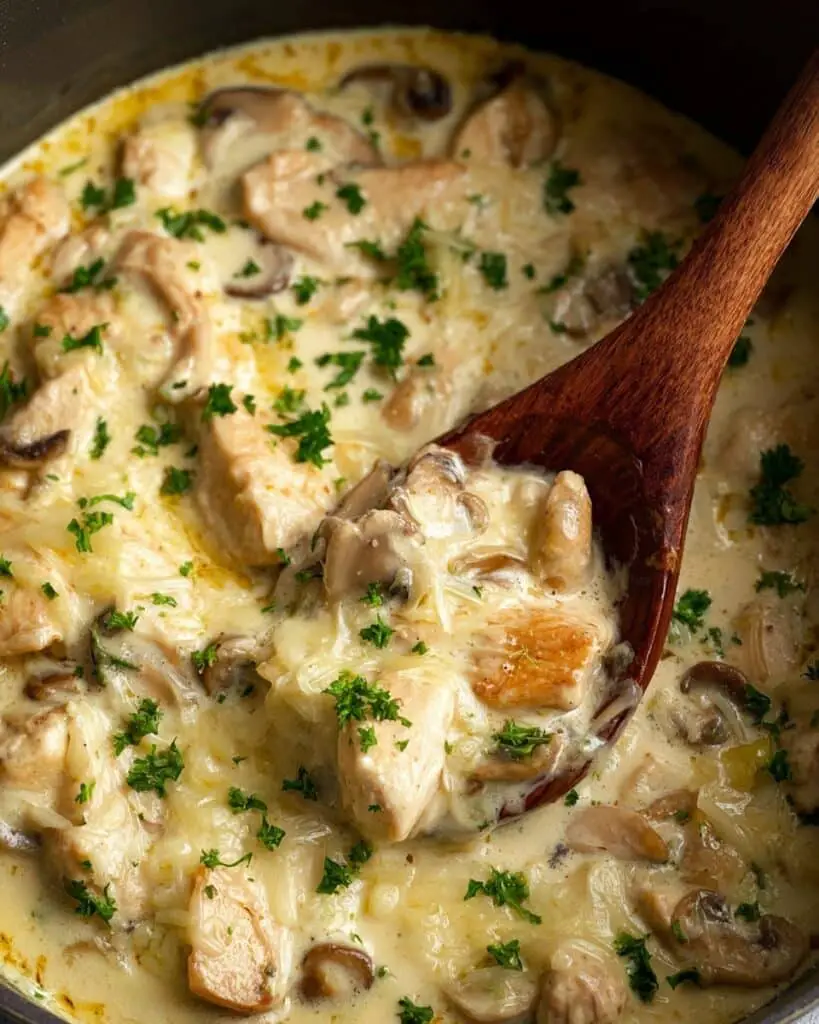 Garlic Parmesan Crockpot Chicken and Potatoes Recipe