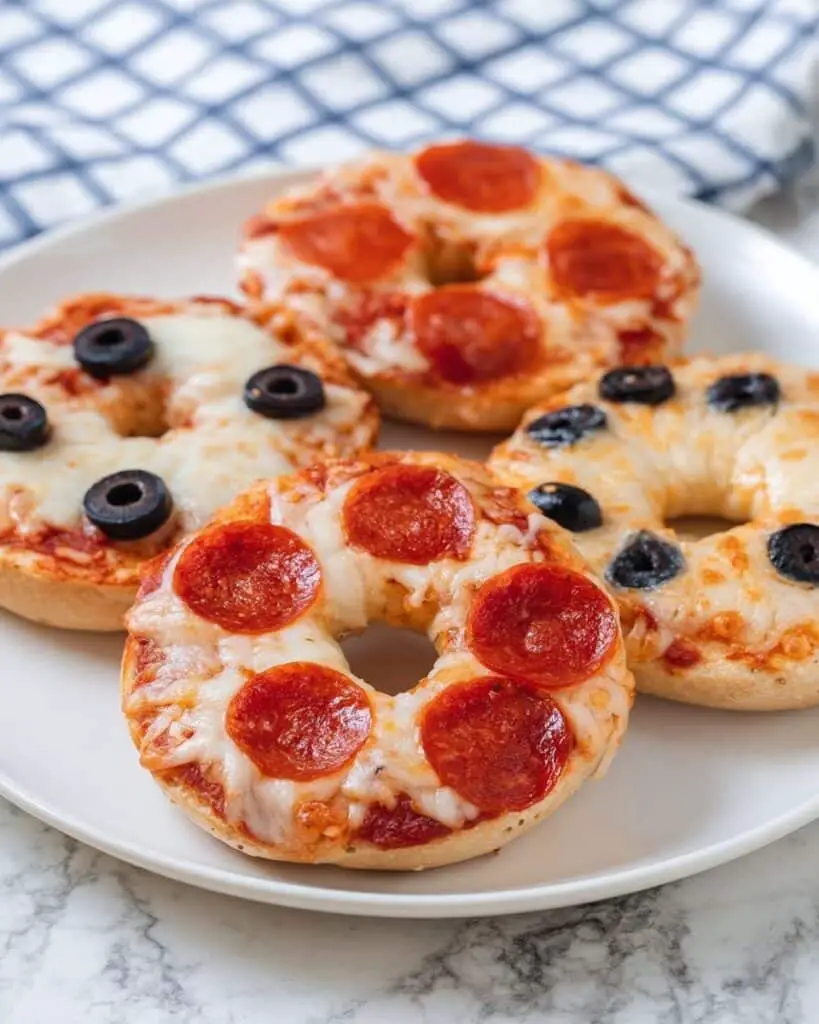 Pizza Bagels in Air Fryer [Homemade] Recipe