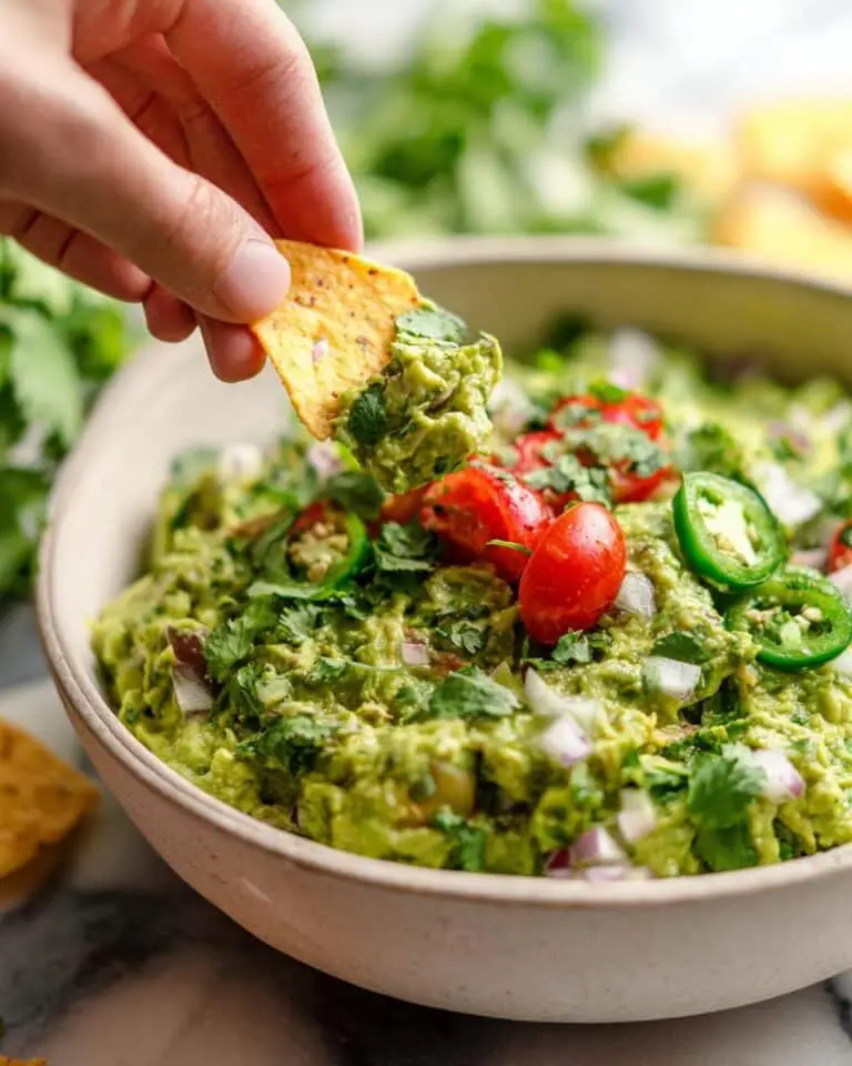 Best Homemade Guacamole Recipe