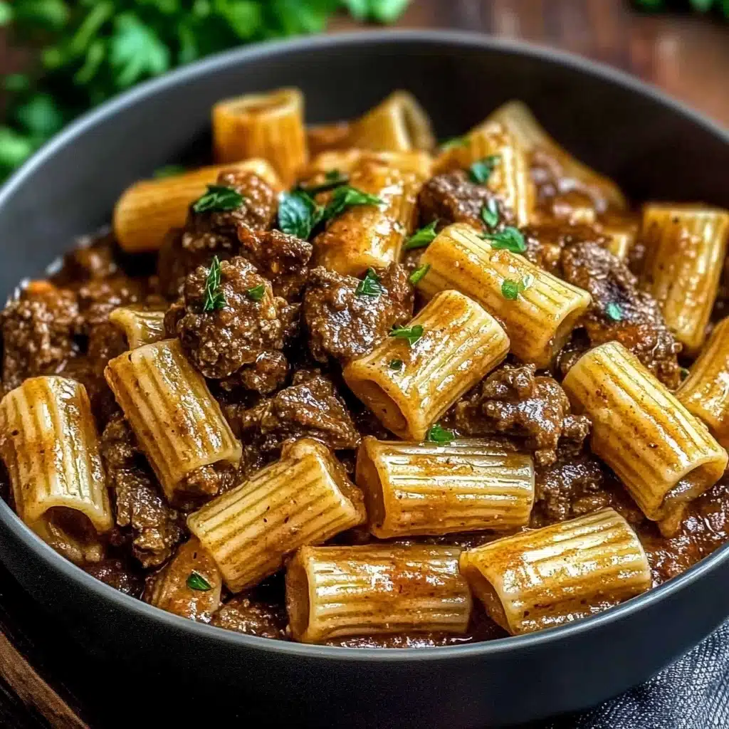 Beef Pasta in a Creamy Garlic Sauce Recipe 4 Beef Pasta in a Creamy Garlic Sauce Recipe - Recipe Image