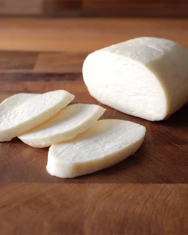 Homemade Mozzarella Cheese (Only 2 Ingredients!) Recipe