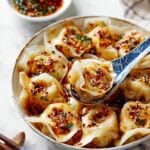 Wontons in Garlic Chili Oil Recipe