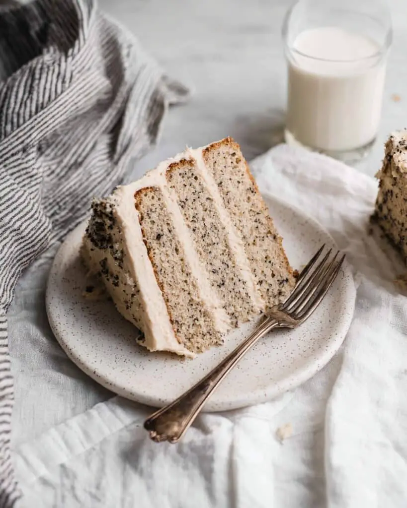 Oreo Cake with Coffee Oreo Buttercream Recipe